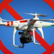 Maduro prohíbe drones en Venezuela por temor a ser capturado por Estados Unidos