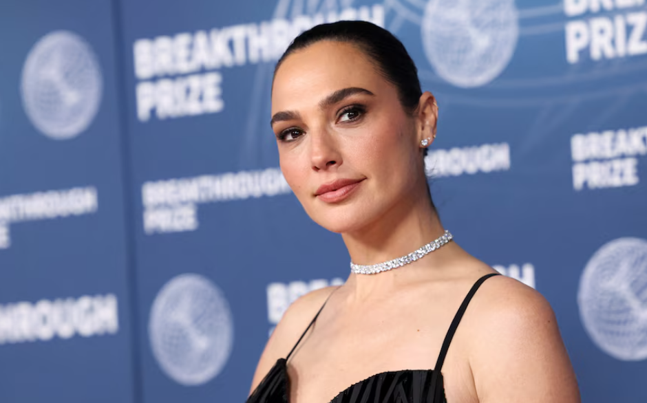 Gal Gadot se retracta sobre lo que dijo de 'Blanca Nieves' e Israel