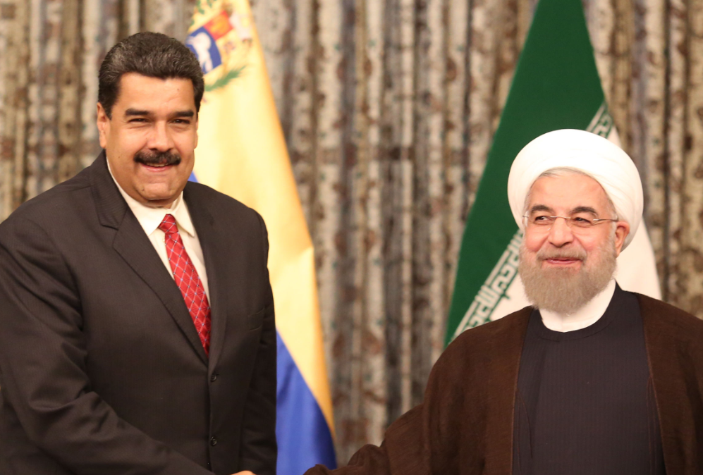 Irán respalda a Maduro y denuncia la intervención de EEUU