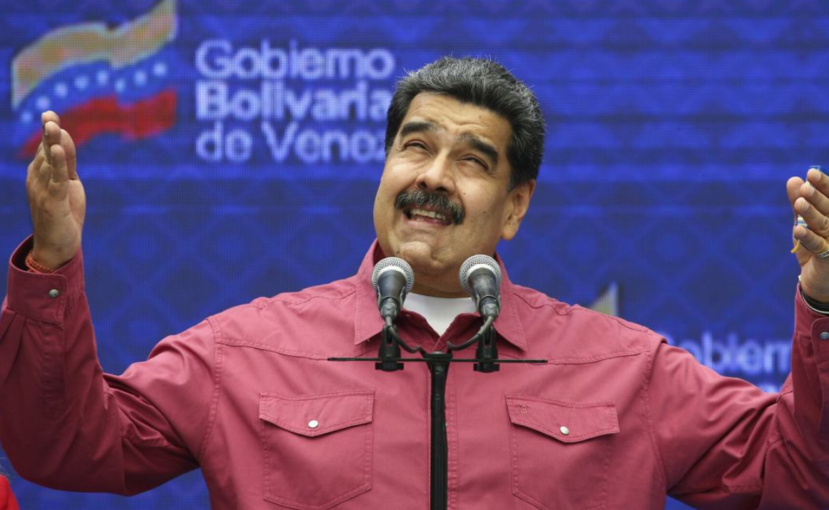Maduro despliega fuerzas y responde con fuerza