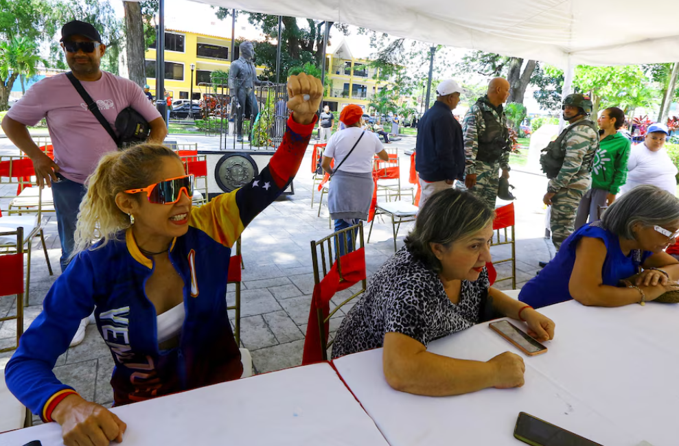 ¿Fracaso o éxito? Reacciones a la convocatoria de Maduro