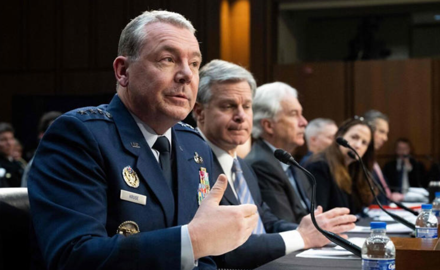 Despiden a general jefe de Agencia de Inteligencia y Trump se enfurece