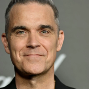 Robbie Williams es demandado por derechos de autor