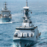 Venezuela anuncia despliegue de buques como respuesta a Estados Unidos