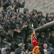 30 soldados norcoreanos cruzan la frontera para provocar al Sur