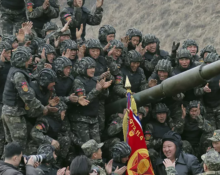 30 soldados norcoreanos cruzan la frontera para provocar al Sur