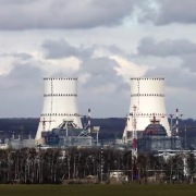 Ucrania incendia planta nuclear en Rusia con un ataque aéreo