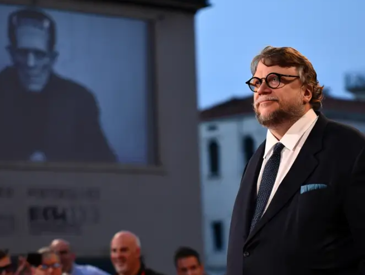 ‘Frankenstein’ recibe ovación de 13 minutos en el Festival de Cine de Venecia