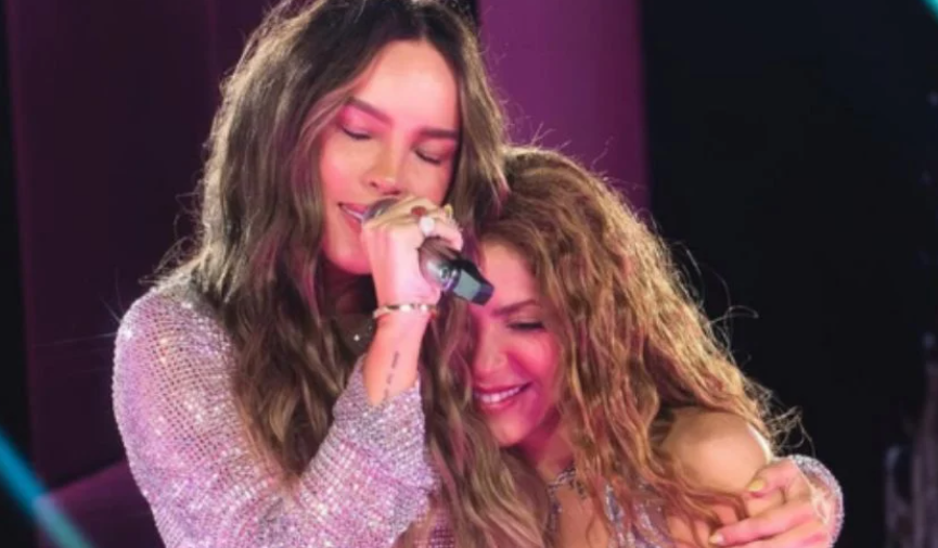 Shakira y Belinda cantan juntas en concierto de CDMX