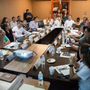 Comité de Marea Roja actualiza señalización en playas de Yucatán