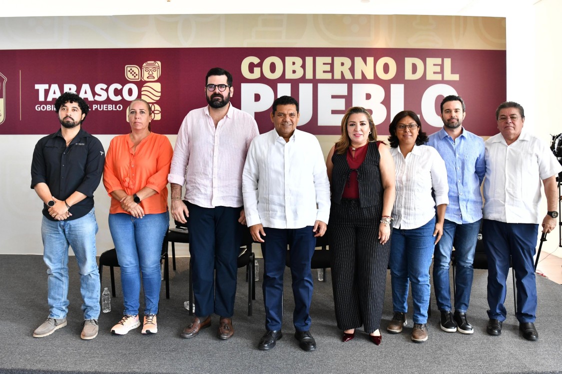Conferencia de Prensa del Gobierno del Pueblo