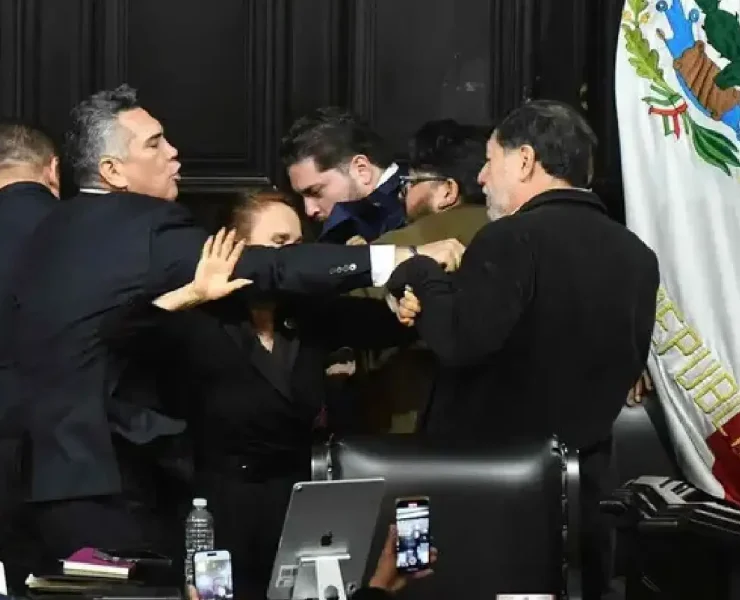 Denunciarán a Alito Moreno penalmente escándalo en el Senado