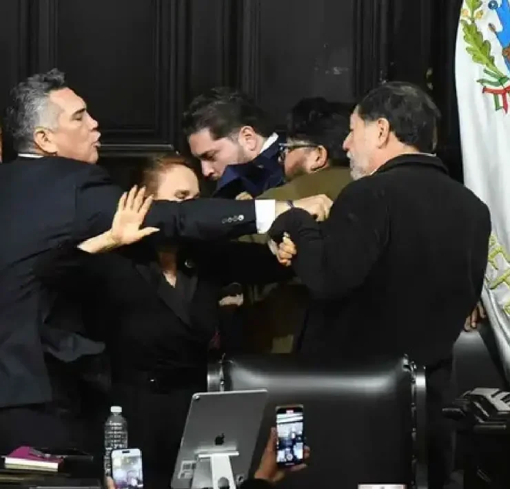 Denunciarán a Alito Moreno penalmente escándalo en el Senado