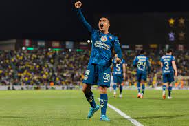 Erick ``Chiquito´´ Sánchez, mediocampista del América, regresa a la Selección Mexicana, luego de dos años y medio de ausencia.