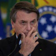 El Supremo de Brasil ordena arresto domiciliario para Bolsonaro