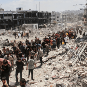 Evacuación masiva de Ciudad de Gaza