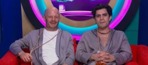 Aaron Mercury y Facundo disfrutan del privilegio de compartir la suite como líderes de la semana en La Casa De Los Famosos México.