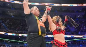 Flammer retuvo el Campeonato Reyna de Reynas de Triple A, ante la estrella de la WWE Natalya y Faby Apache.
