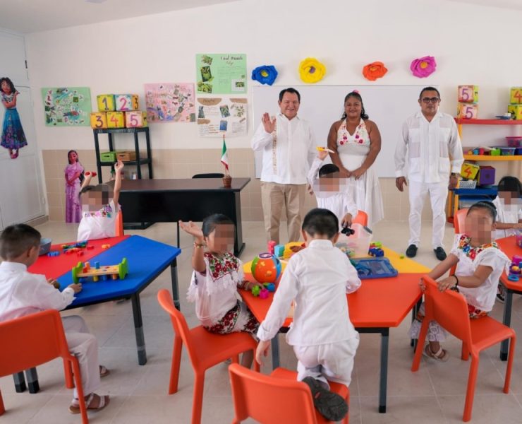 Gobierno que cumple ¡aula digna para el preescolar de Tixcacal!