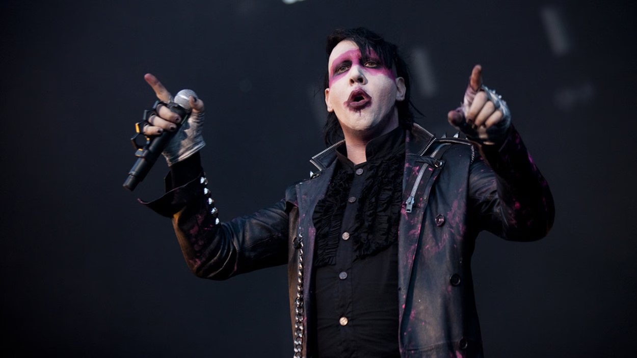 Marilyn Manson se presenta en la FENAPO