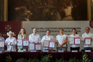 Entrega del expediente técnico para la formal constitución de la Zona Metropolitana de Mérida, clave para avanzar en la planeación y desarrollo sostenible de la región.