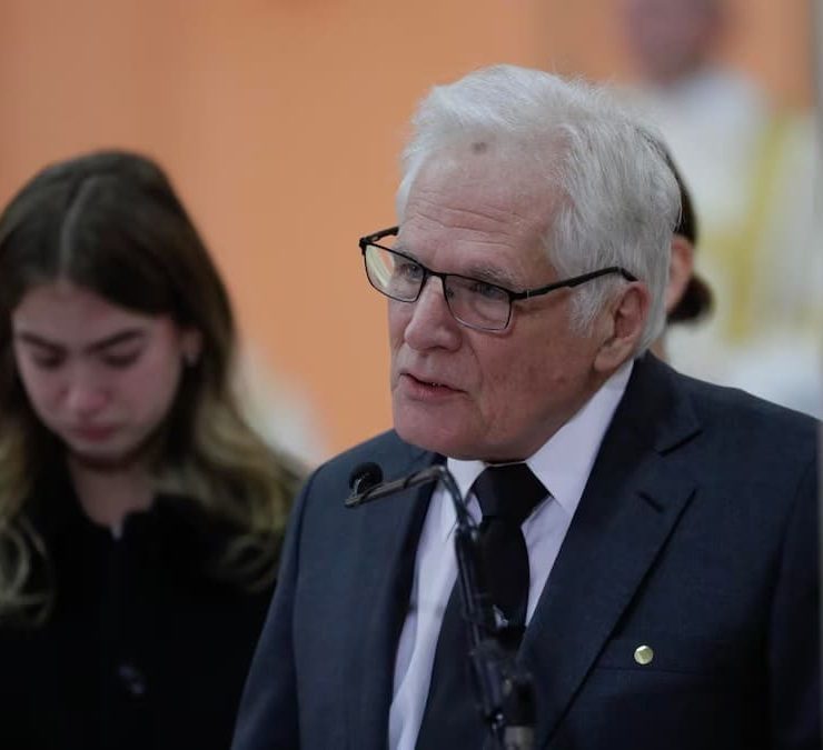 Miguel Uribe Londoño reemplaza a su hijo