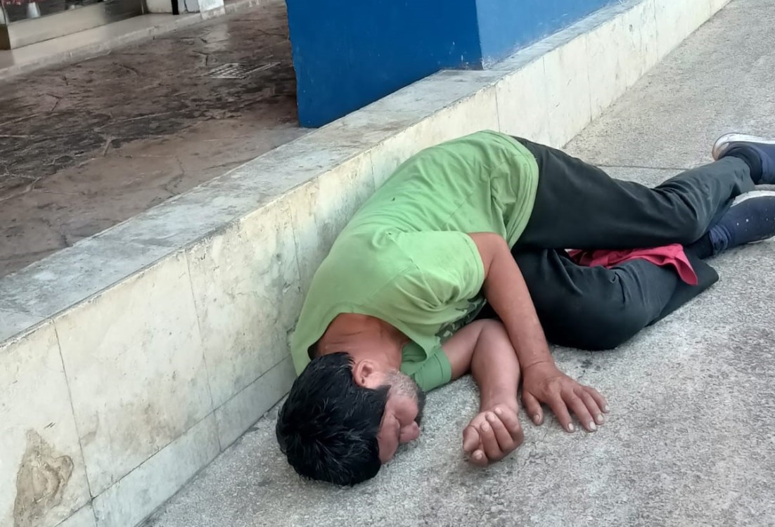 Omar Contreras Fuentes, psicólogo y máster en prevención y atención en adicciones