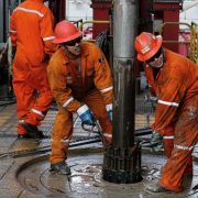 Incertidumbre de empresarios por el pago de la deuda de Pemex del 2024