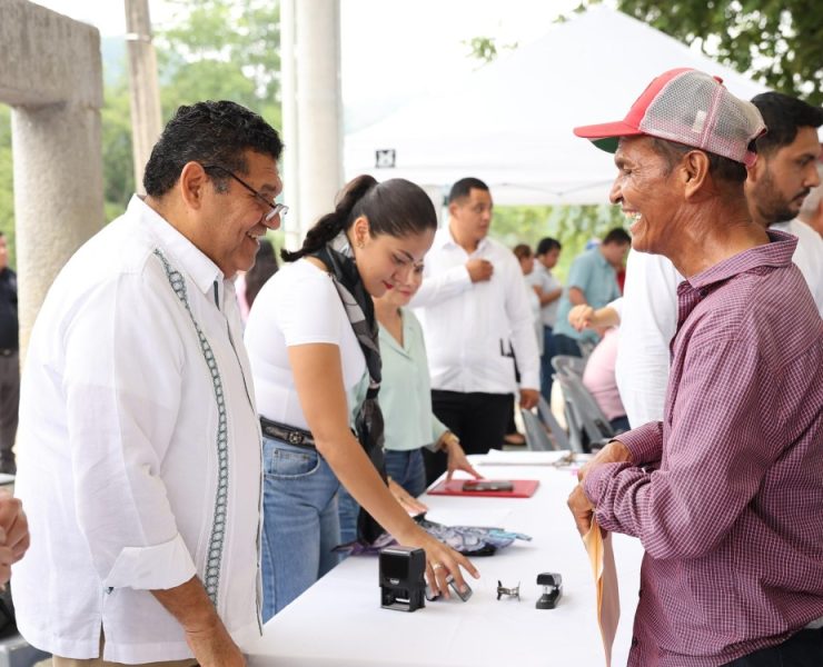 Pueblo zoque de Tacotalpa refrenda confianza en el Gobierno del Pueblo