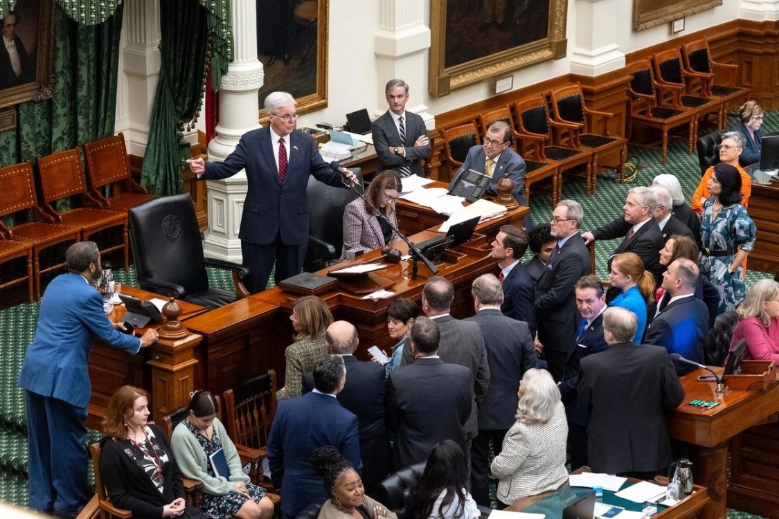 Senado de Texas aprueba nuevo mapa electoral