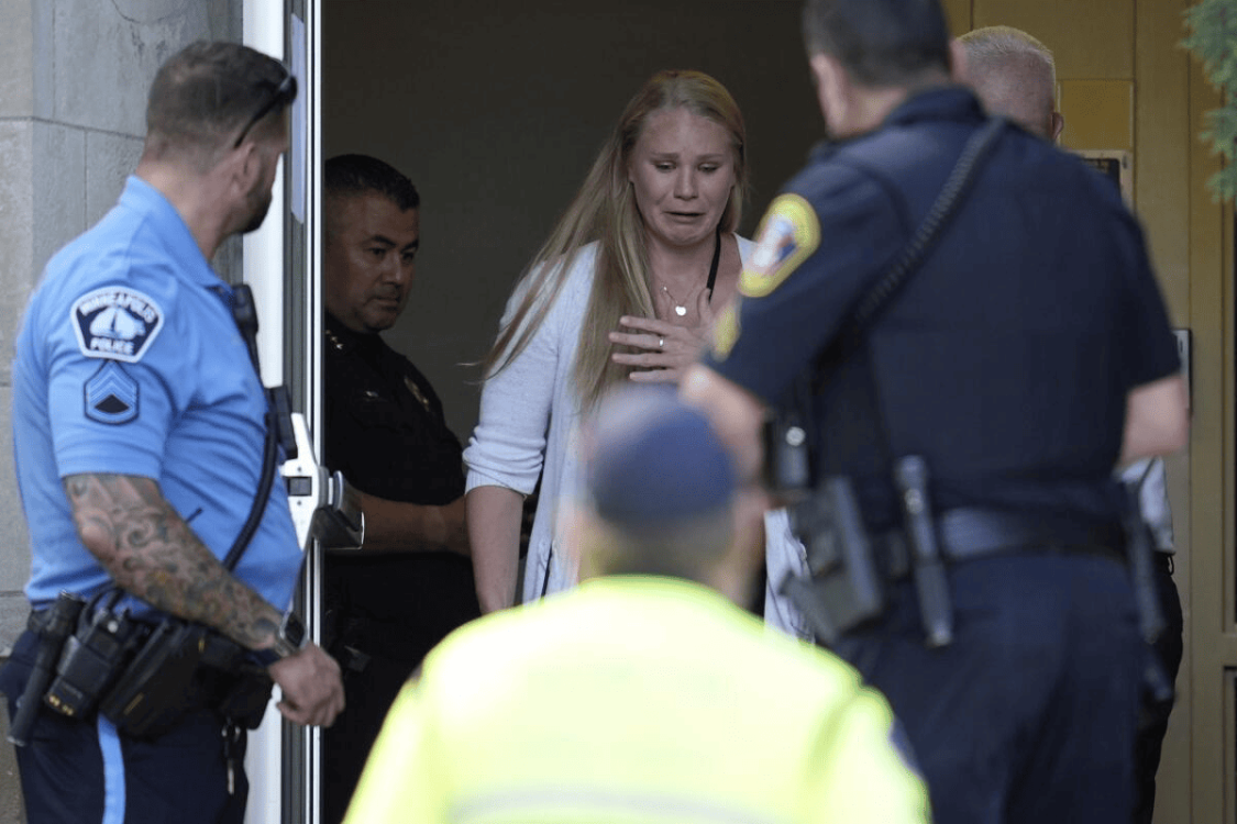 Tiroteo en escuela católica de Minneapolis
