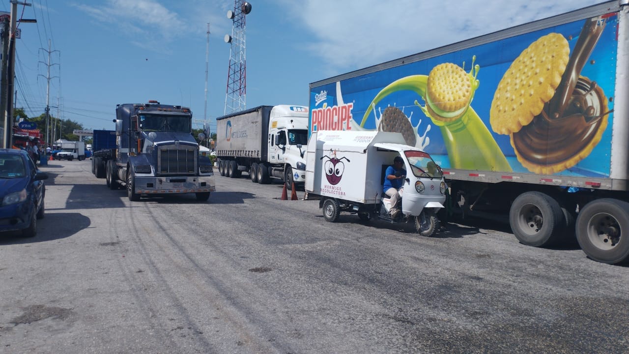Incremento al peaje de puentes federales y estatales, afecta al transporte de carga