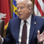 Tribunal de EEUU anula la mayoría de los aranceles impuestos por Trump