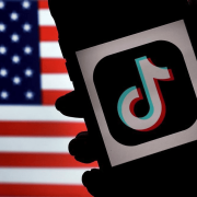 Trump concede más tiempo a TikTok