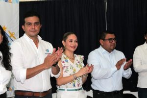 El evento se realizó en la Casa de la Cultura del municipio, contando con laparticipación de 66 asistentes y más de 30 marcas restauranteras