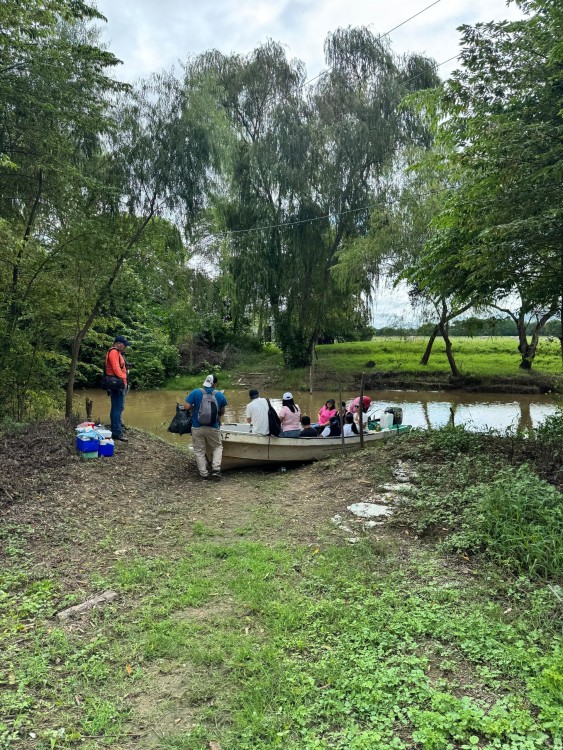 Acceso por vía fluvial y atención integral