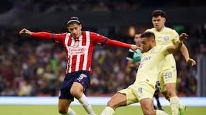América se consagró campeón en la final de 1983-1984, uno de los capítulos más recordados del inicio de la rivalidad entre América y Chivas.