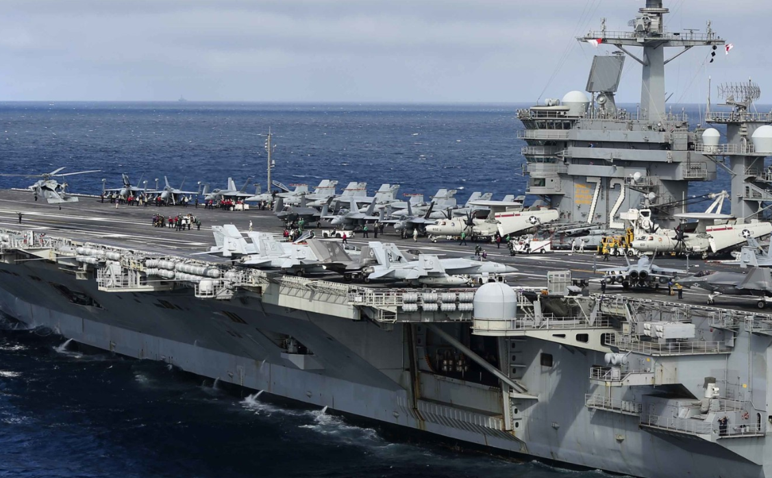 EEUU manda un portaaviones nuclear a Alaska en medio de tensiones crecientes