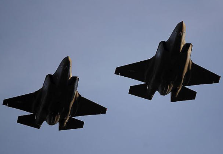 Pentágono envía 10 cazas a Puerto Rico incrementando la tensión en el Caribe