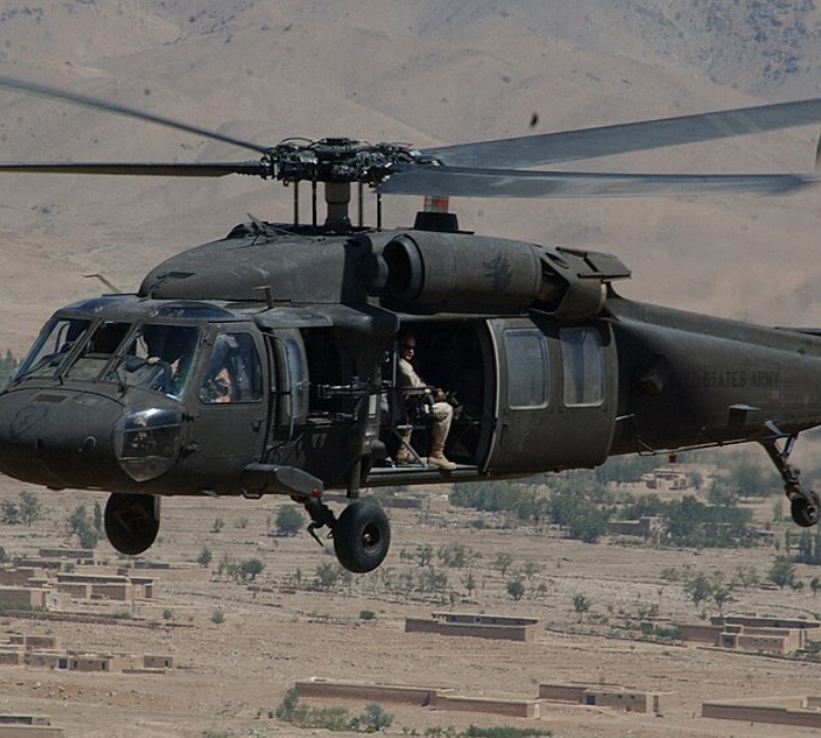 EEUU manda helicópteros militares a Panamá incrementando aún más la tensión