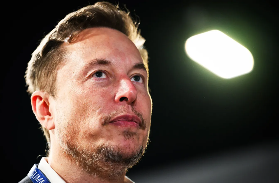 Ingeniero Chino le robó a Musk según xAI: ¿espionaje o estrategia?