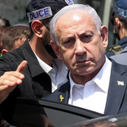 Netanyahu visitó el lugar del ataque en Jerusalén y aseguro que habrá represalias