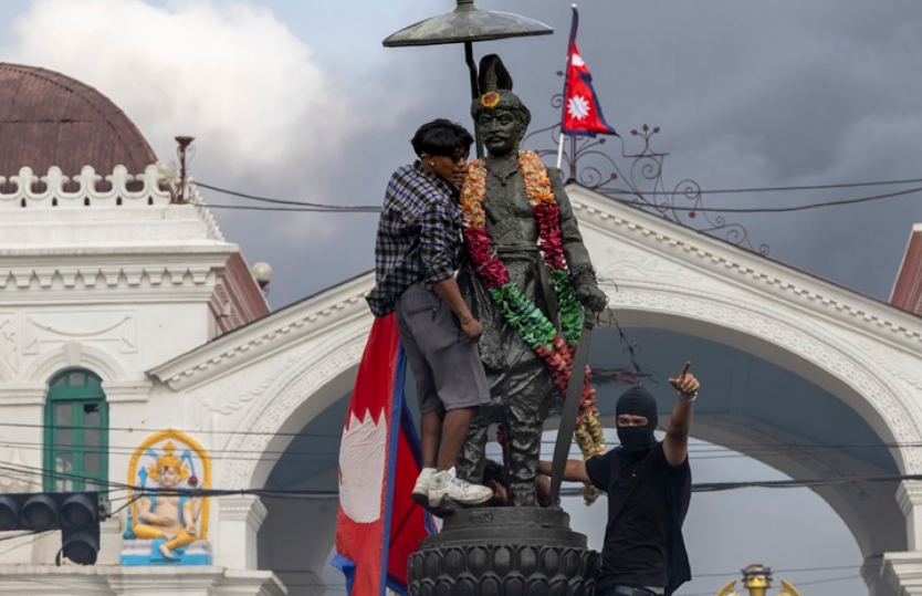 Manifestaciones violentas: ¿por qué explotó Nepal?