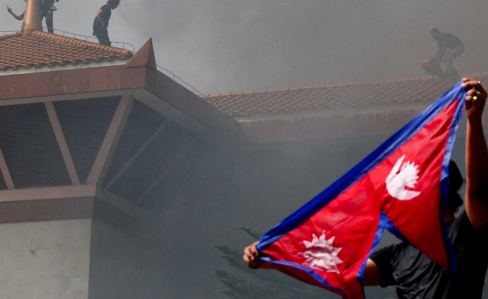 Levantan toque de queda en Nepal tras devastadoras protestas que cambiaron al país