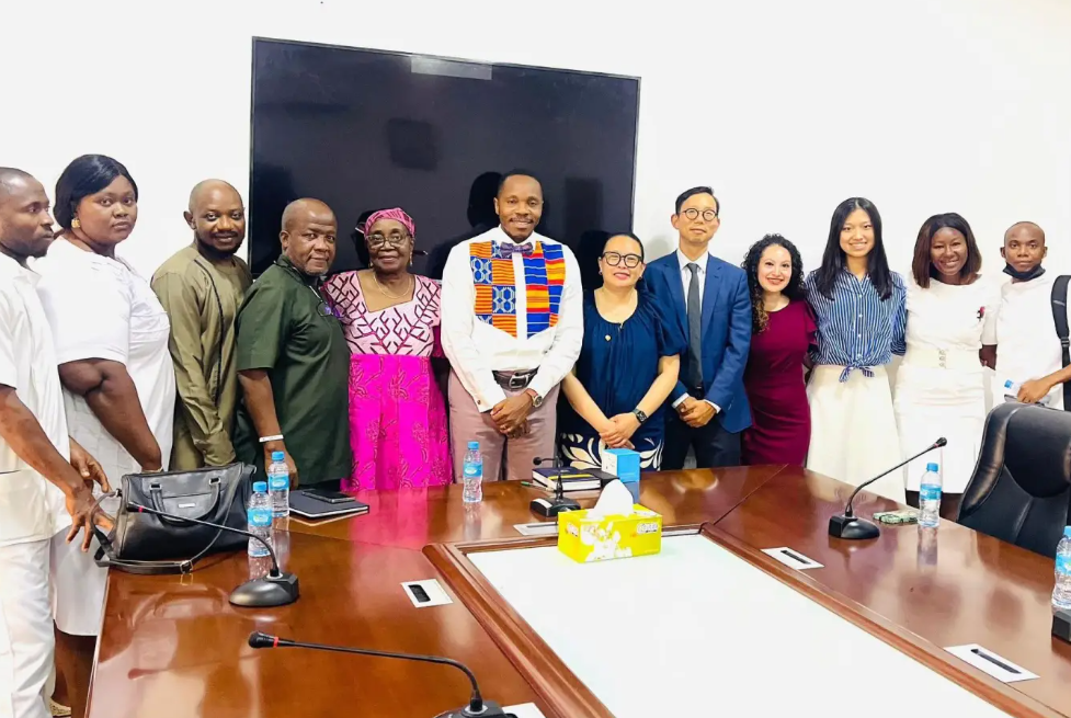 Más allá de una persona: la construcción de un sistema