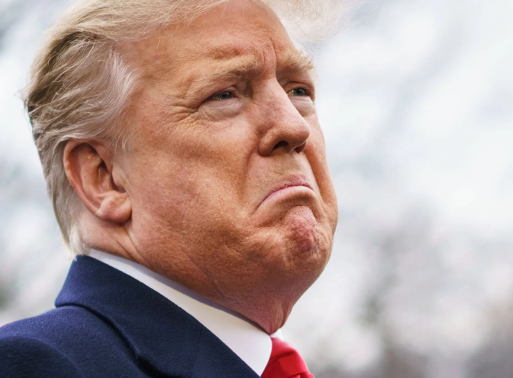 Trump encabeza multitudinario funeral de Charlie Kirk atrayendo a más de 70,000 personas