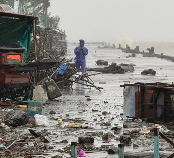 Ciudad en China paralizada por tifón, medidas extremas ante clima extremo