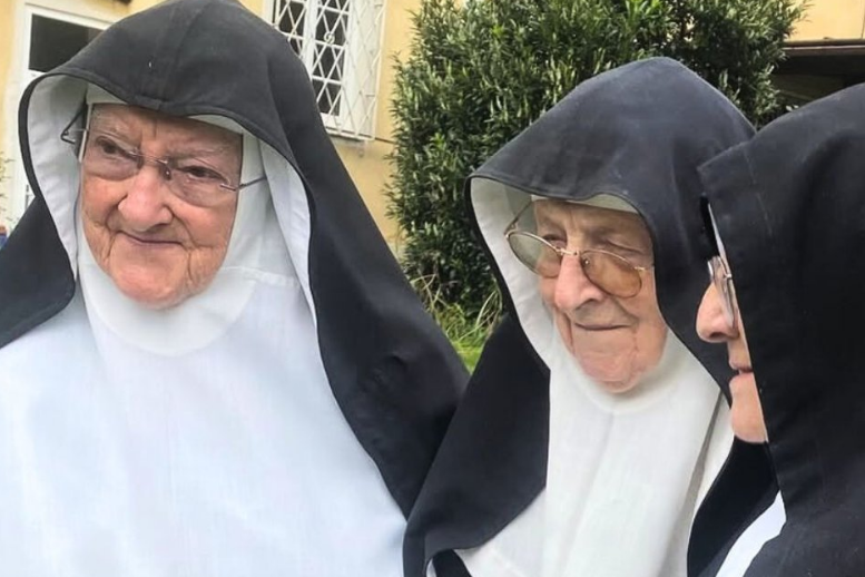 Monjas se escapan de asilo para ancianos y se vuelven virales en redes sociales