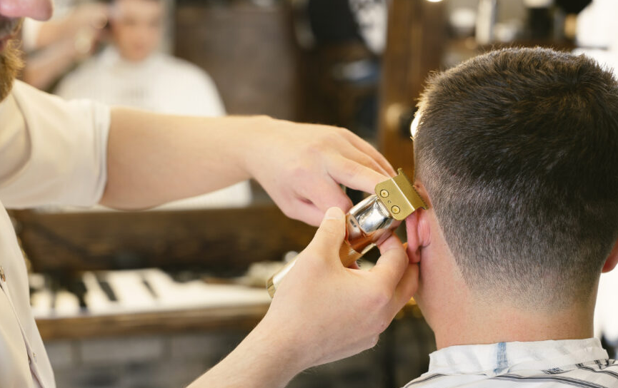 Un corte de cabello... ¿y una segunda oportunidad?