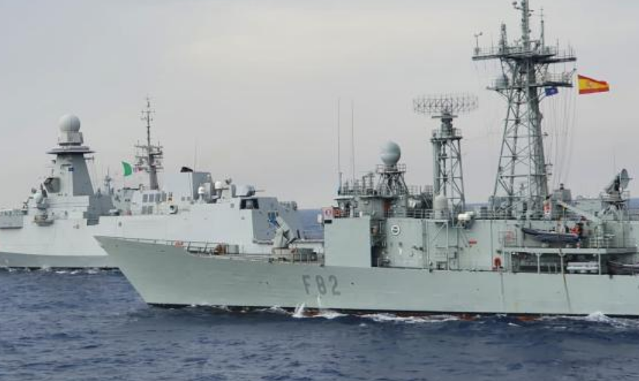 España e Italia protegen a la Flotilla Global Sumud al enviar sus propios barcos